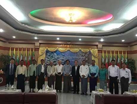 El Dr. Zhang Song, una compañía, fue invitada a participar en el Seminario Nacional de Pesca de Myanmar e hizo un informe especial