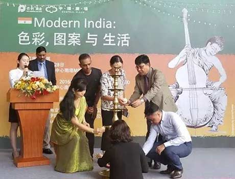 Lianyi Company fue invitada a participar en la Exposición de Arte Moderno 2016 celebrada por el Consulado General de la India en Guangzhou